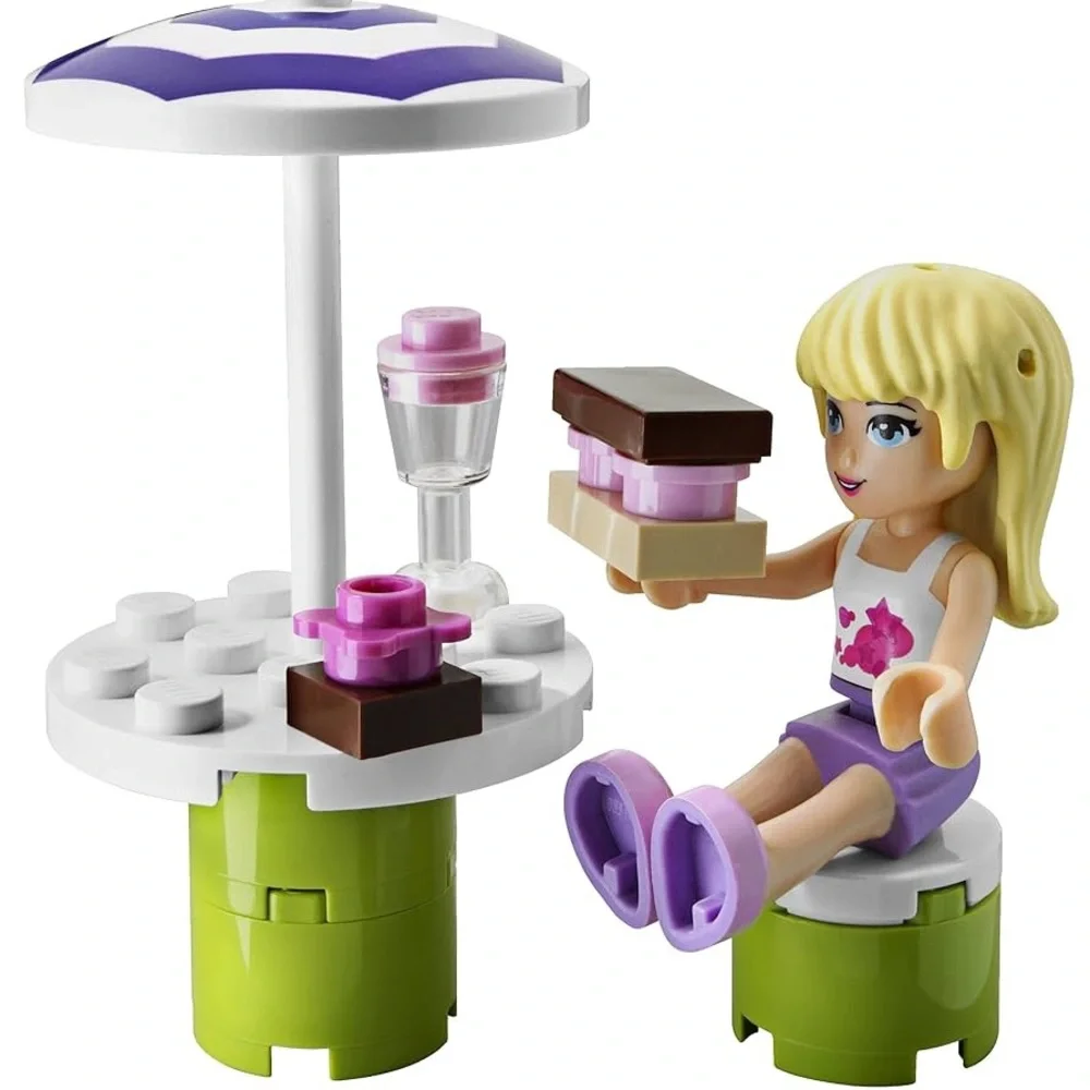 LEGO Friends #3930 Stephanie’s Outdoor Bakery 2012 Retired Set (Pre-Owned)